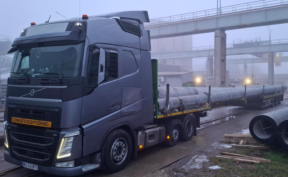 26 méter hosszú betonoszlop